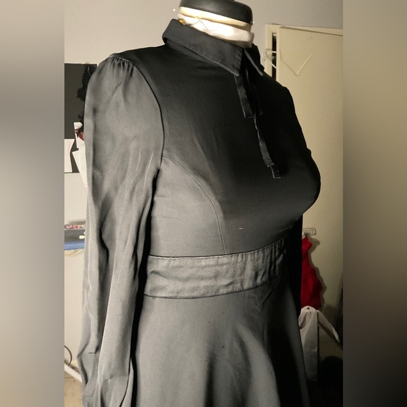 High collar “Wednesday Addams” mini dress - Picture 5 of 6